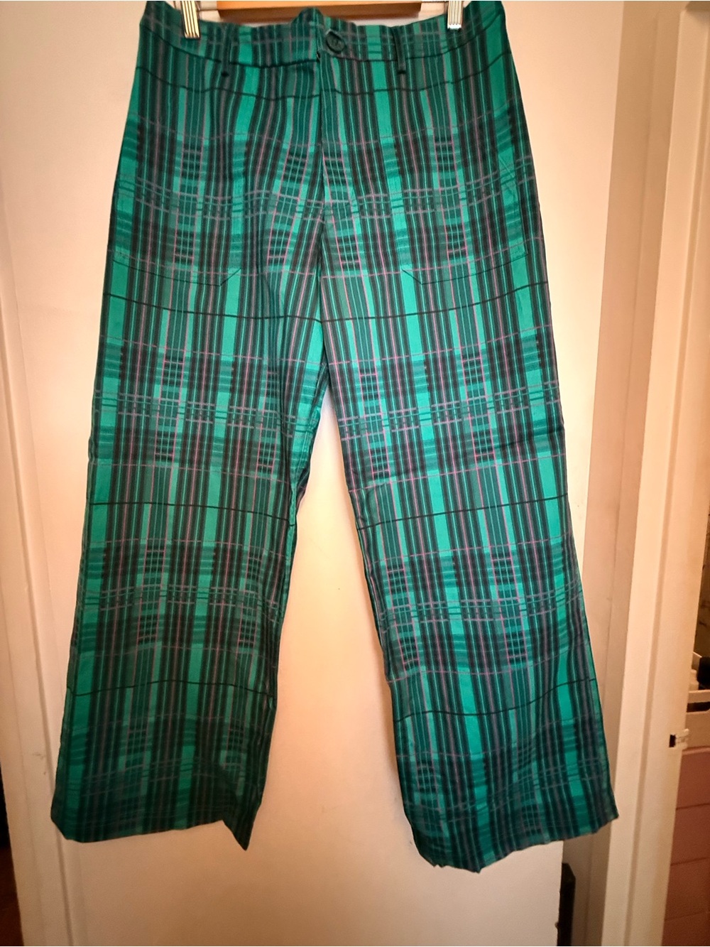 Like New Plaid trousers from The Kit.